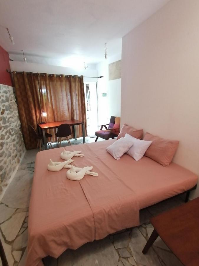 Отель Lonos Circle Terrace View Romblon Экстерьер фото
